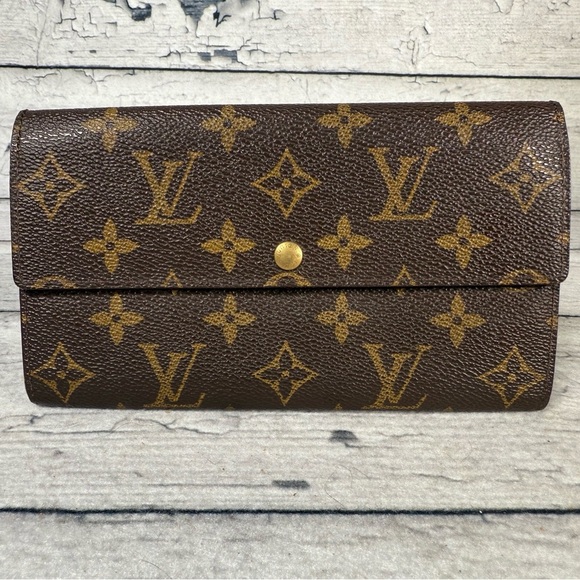 Louis Vuitton Portefeuille Sarah Long Bifold Wallet Brown Monogram Leather